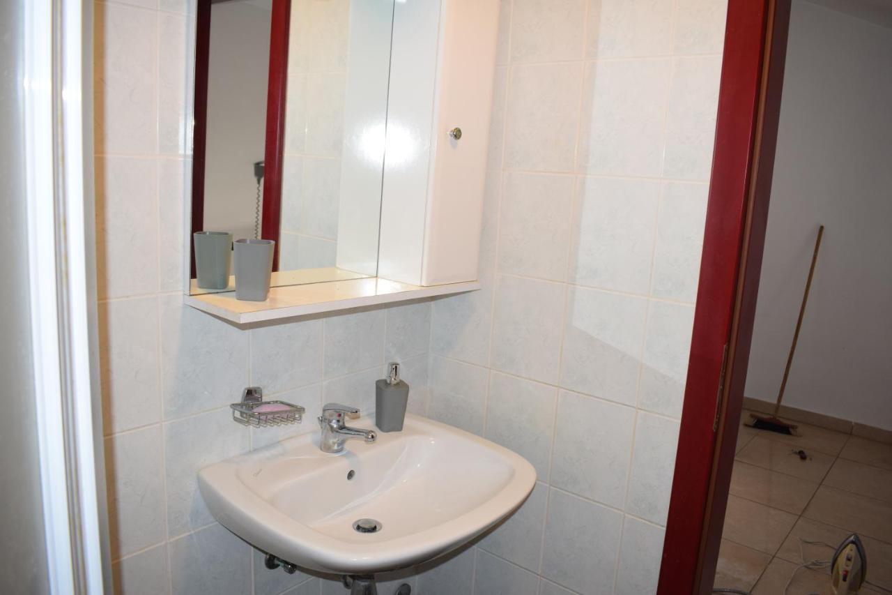 Esperanza Apartment Pola Esterno foto
